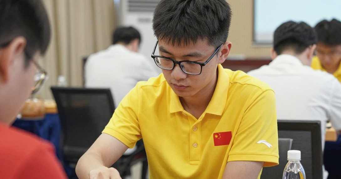 Elephant Gambit và giới hạn của một lời hứa 60 phút
