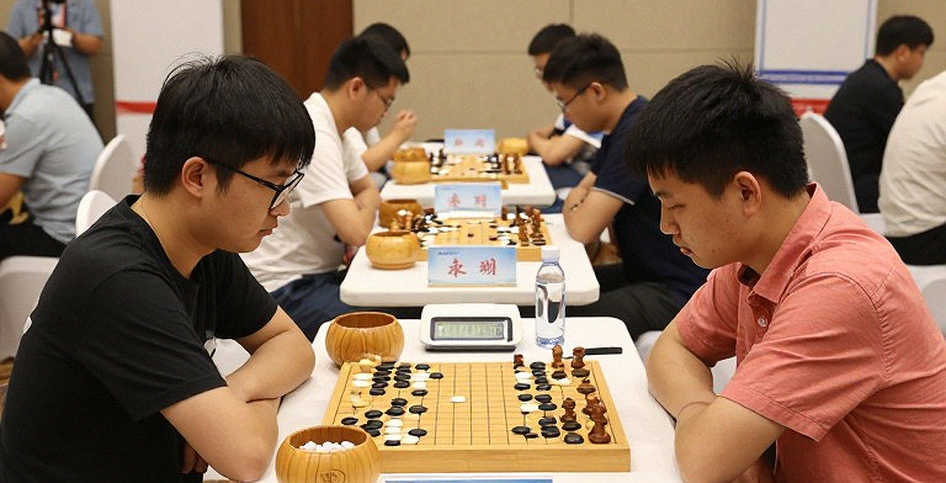 Elephant Gambit: gói 60 phút bán sự bất ngờ, không bán thế cờ
