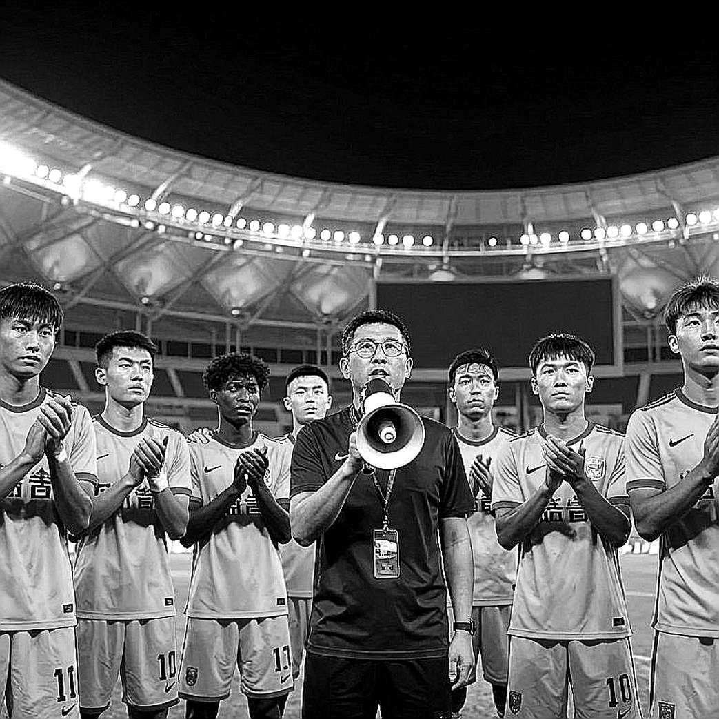 Giấy phép lái xe Daniel Maldini bị treo sau tai nạn: Hai lần thổi cồn, sáu người bị thương và biến số chưa ngã ngũ