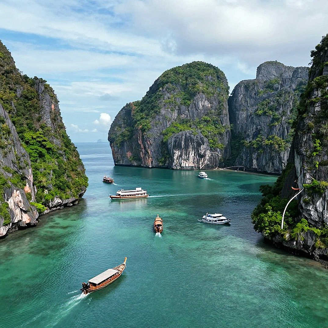Từ y tá đến 700.000 USD: Bóc trần dòng tiền đằng sau kỷ lục marathon của Zhang Shuihua