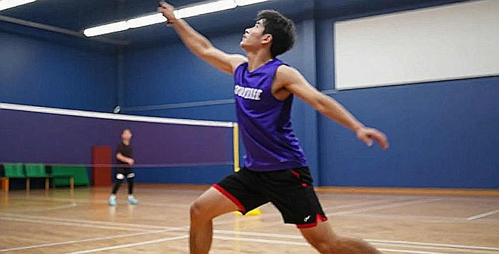 Alwi Farhan tập cùng Kento Momota ở Tokyo trước Asian Games 2026: Buổi đánh tập và khoảng trống dữ liệu